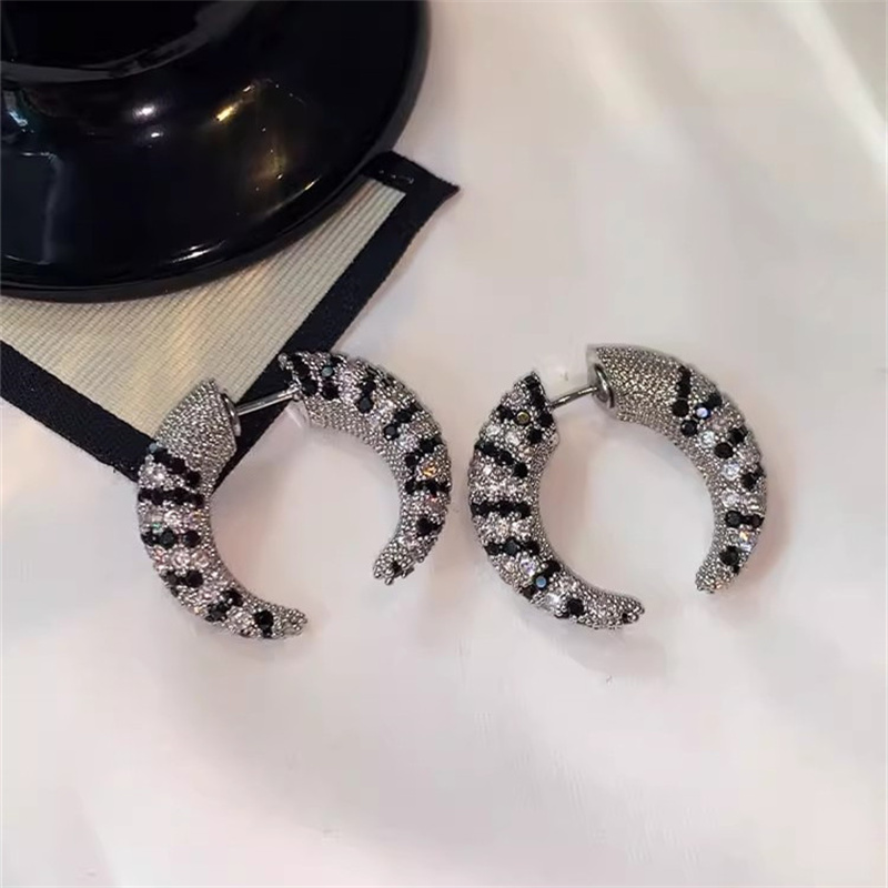 Street Fashion Earrings - Vintage Front Rear Zircon Horn Earrings