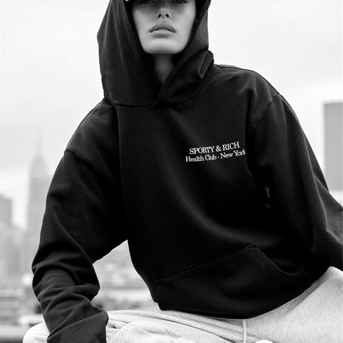 Health Club New York Letters P - Street Fashion Of New York 评论和价格