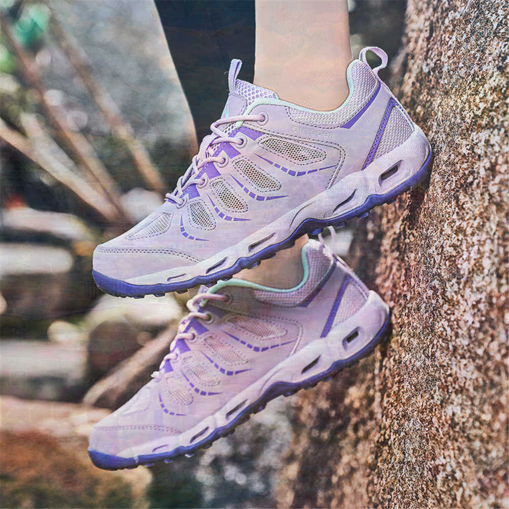 Sumer Round Tip Silver Sneaker - Street Fashion Store 评论和价格