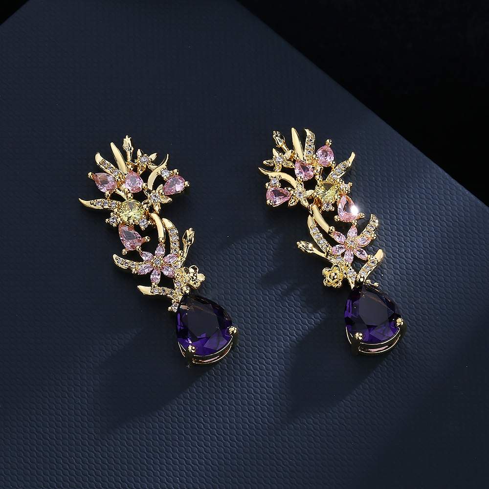 Exaggerated atmosphere zircon  - Street Fashion Earrings 评论和价格
