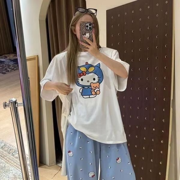Short Sleeved Hello Kitty Prin - Street Fashion Us 评论和价格